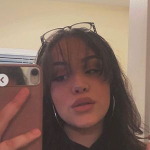 Meet your Posher, Ally